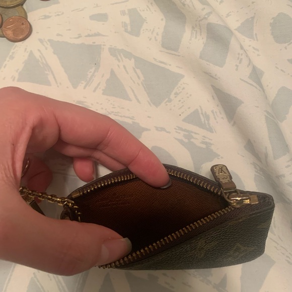 💜SOLD💜Louis Vuitton change purse - Picture 3 of 3
